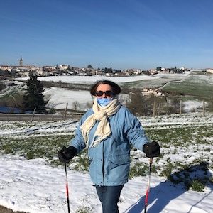 Balade hivernale sur les sentiers du village avec vue sur le village 