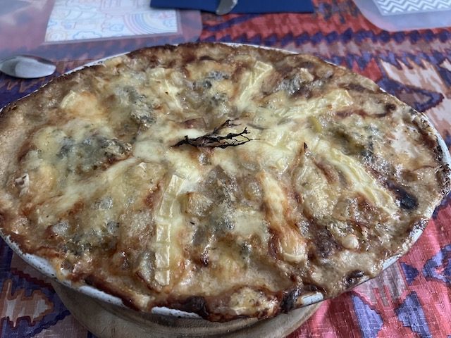 Quiche poires fourme